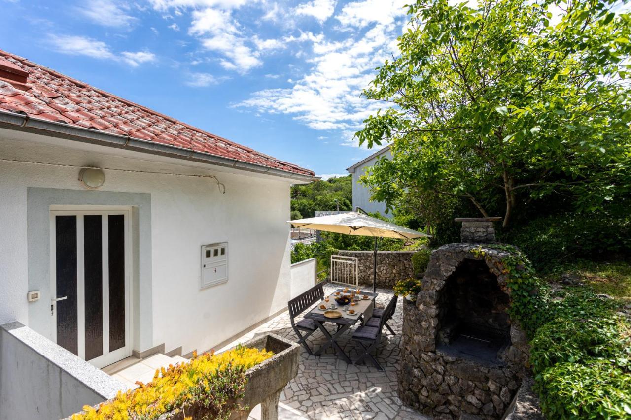 Apartman Maris Vrbnik Luaran gambar
