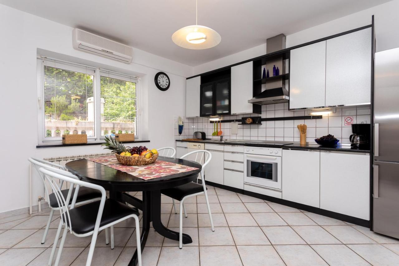 Apartman Maris Apartment Vrbnik Luaran gambar